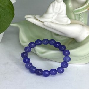 Vòng mã não xanh tím mang năng lượng tích cực